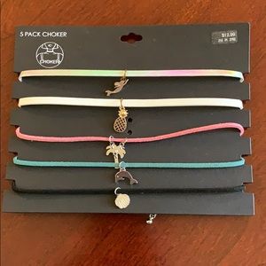 5 Pack of chokers